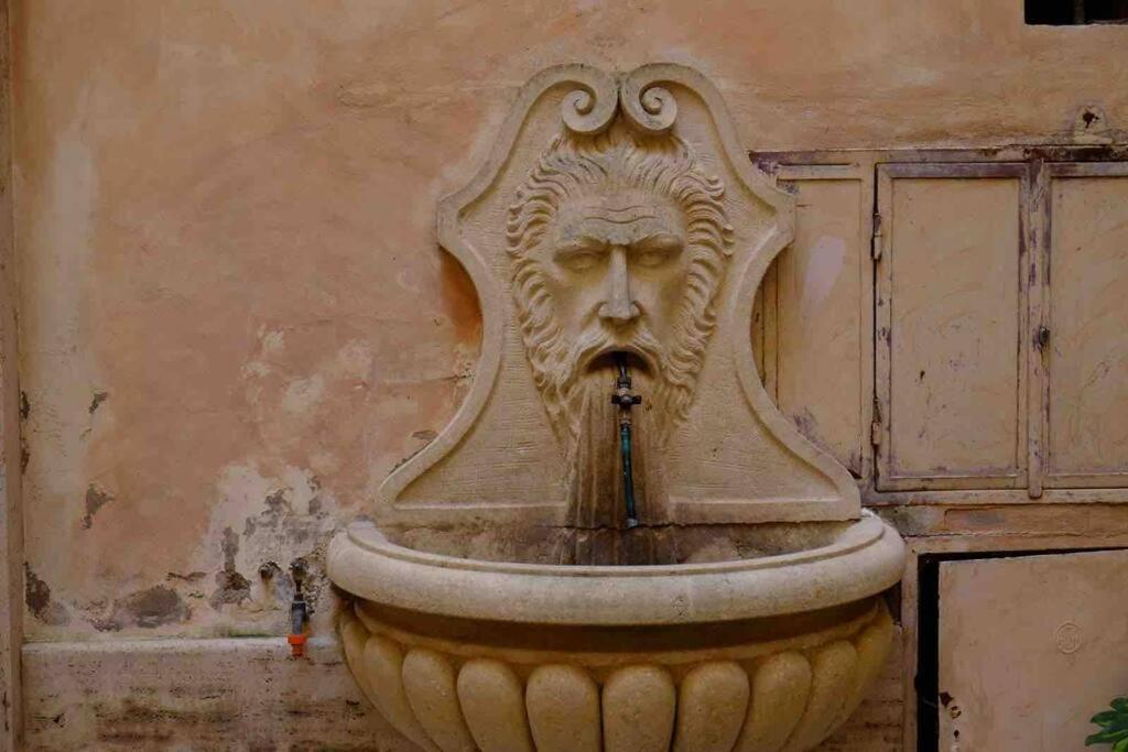 Beautiful Apartment Next To Piazza Di Spagna 罗马 外观 照片